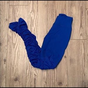 Beyond Yoga Scrunch Leggings